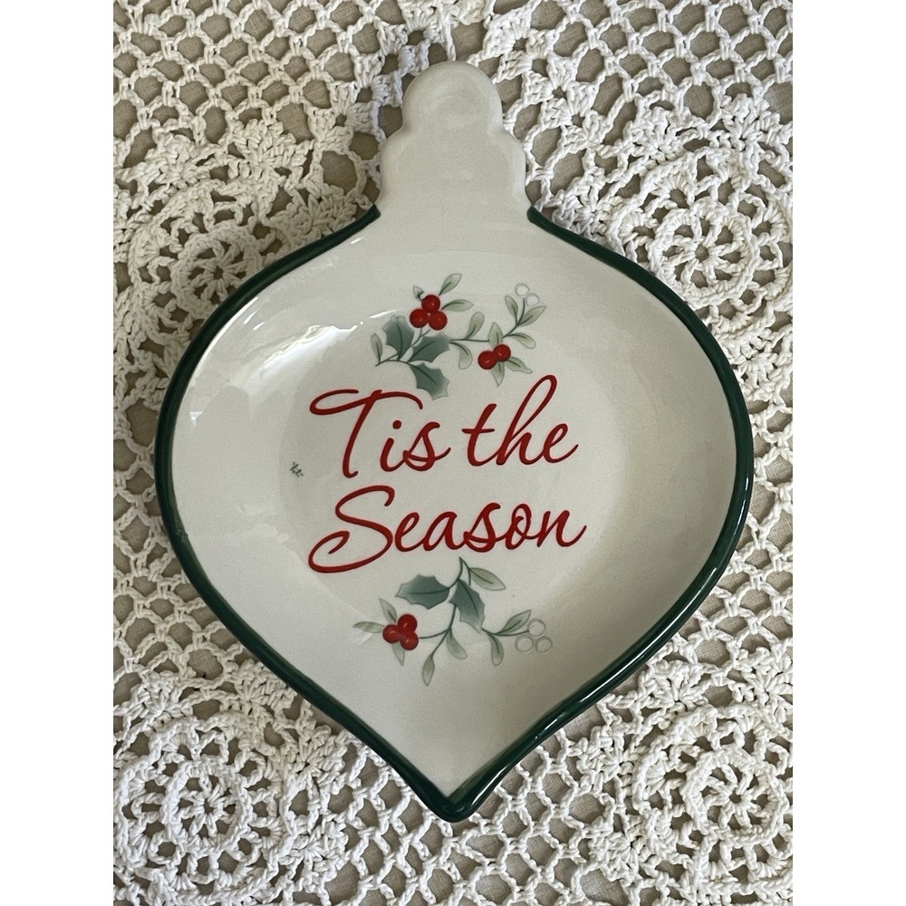 Pfaltzgraff Winterberry 'Tis the Season Ornament Dish / Spoon Rest